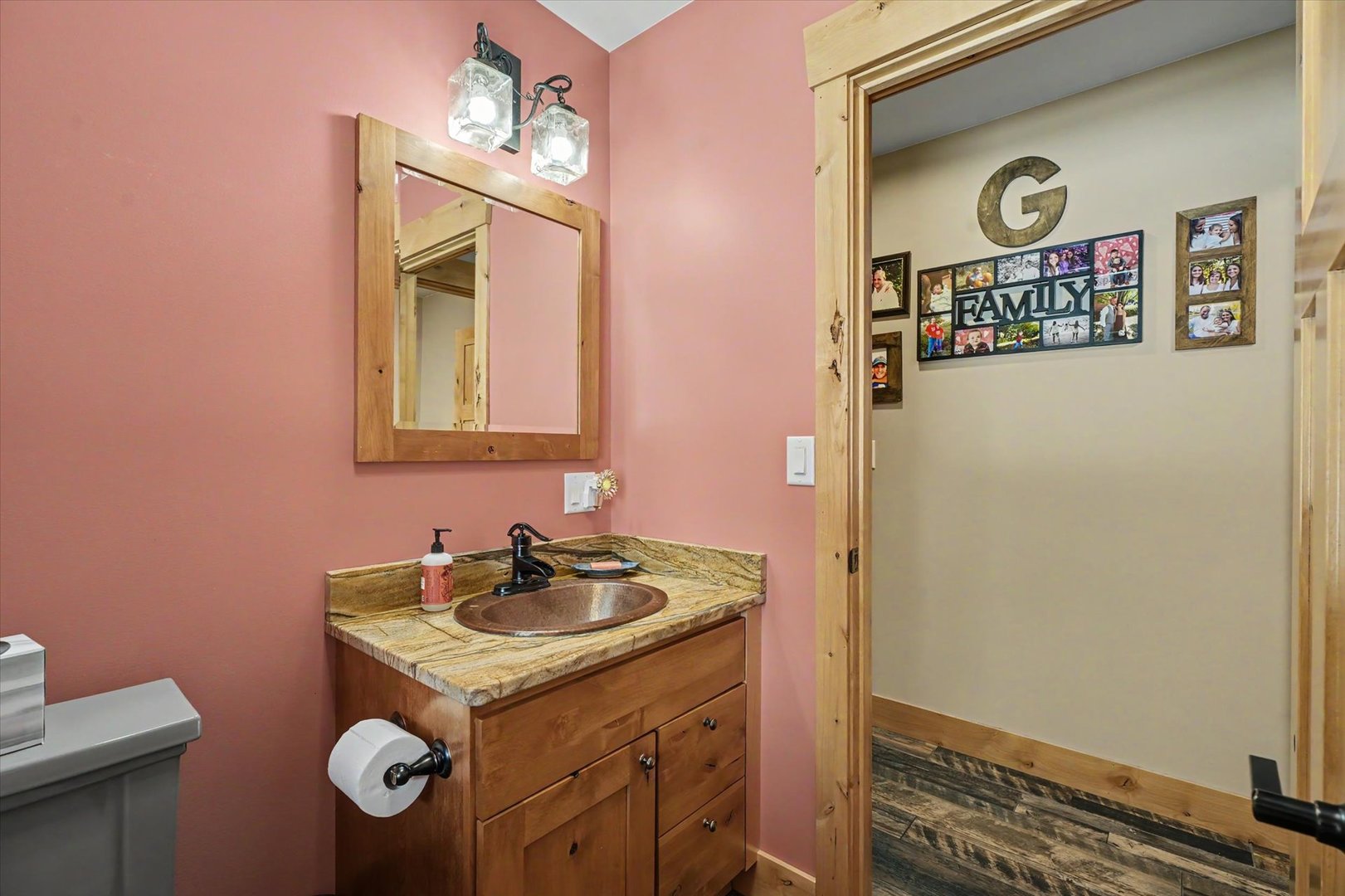 13550 B Hungry Hollow Road Property Photo 36