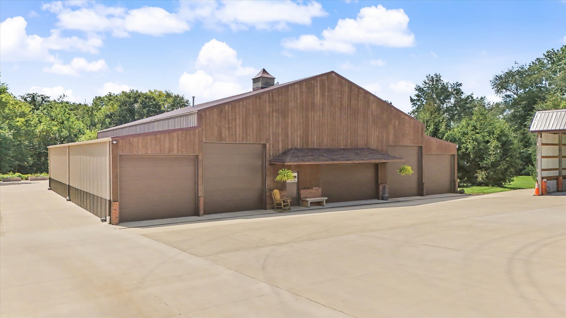 13550 B Hungry Hollow Road Property Photo 38