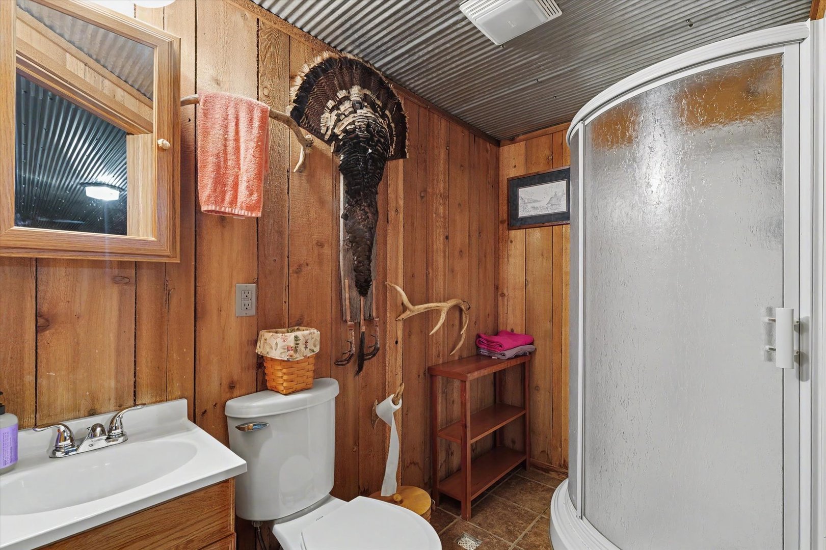 13550 B Hungry Hollow Road Property Photo 52