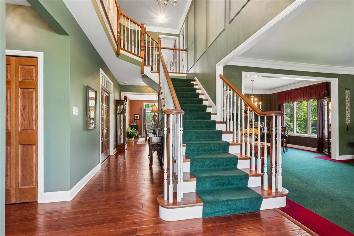 10949 Fawn Trail Drive Property Photo 6