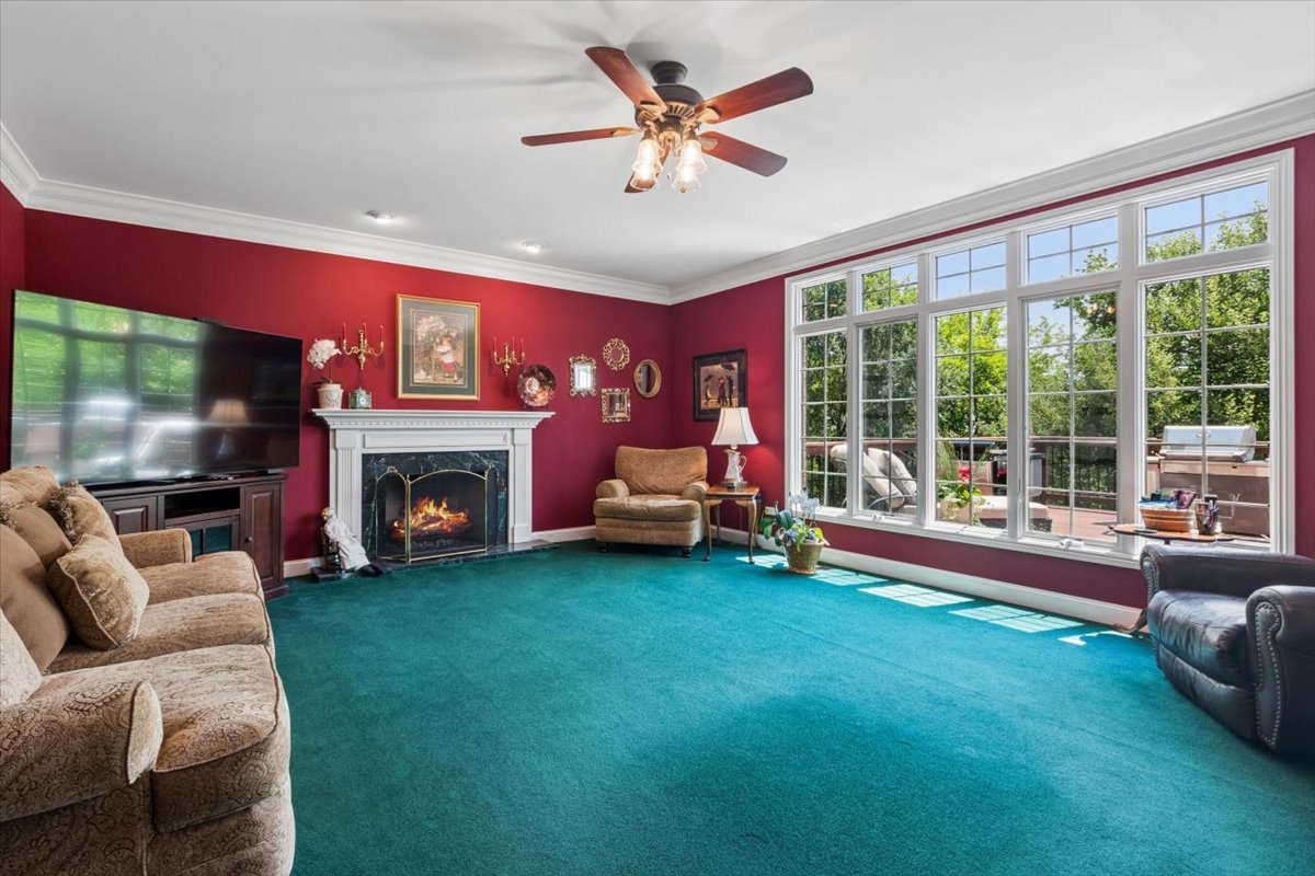 10949 Fawn Trail Drive Property Photo 12