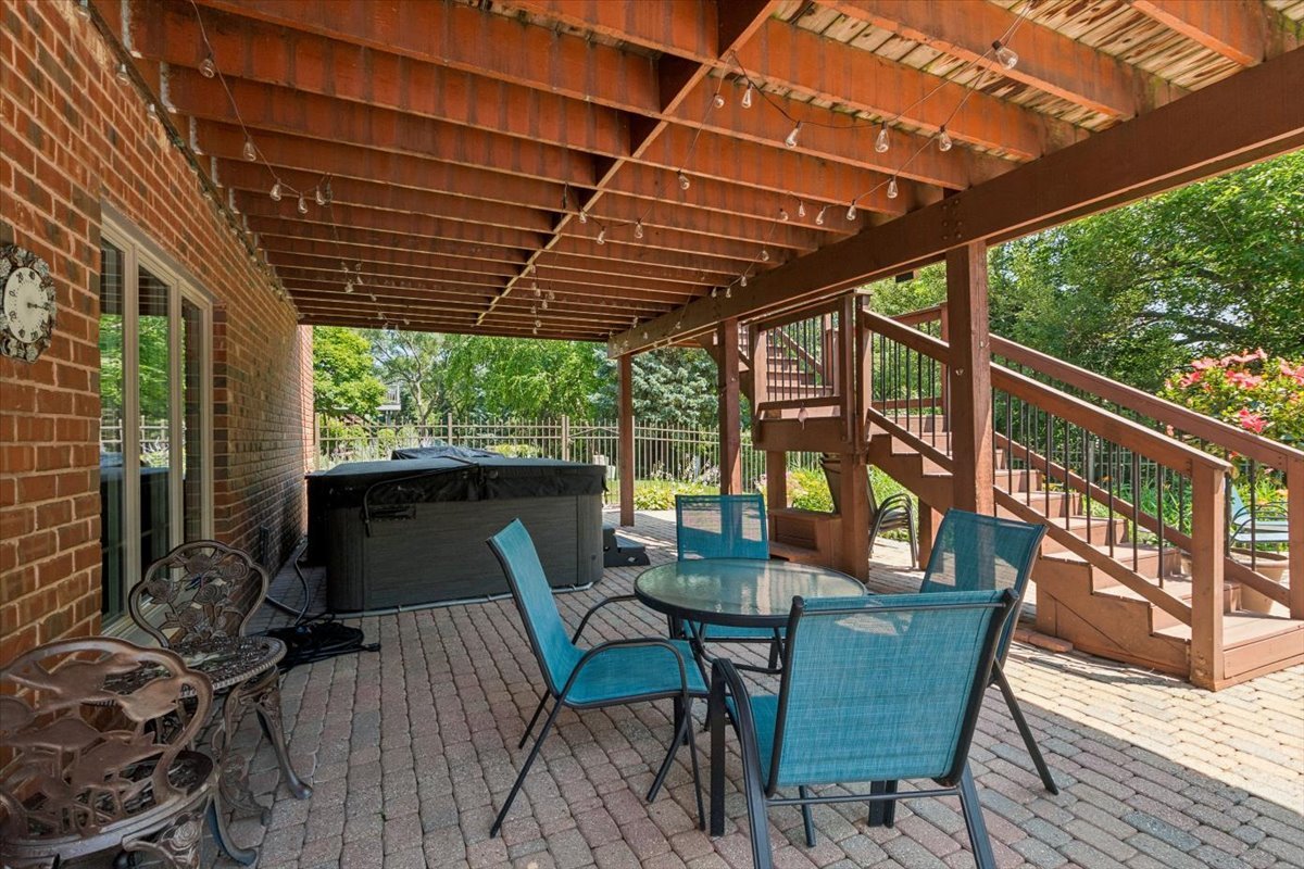 10949 Fawn Trail Drive Property Photo 27