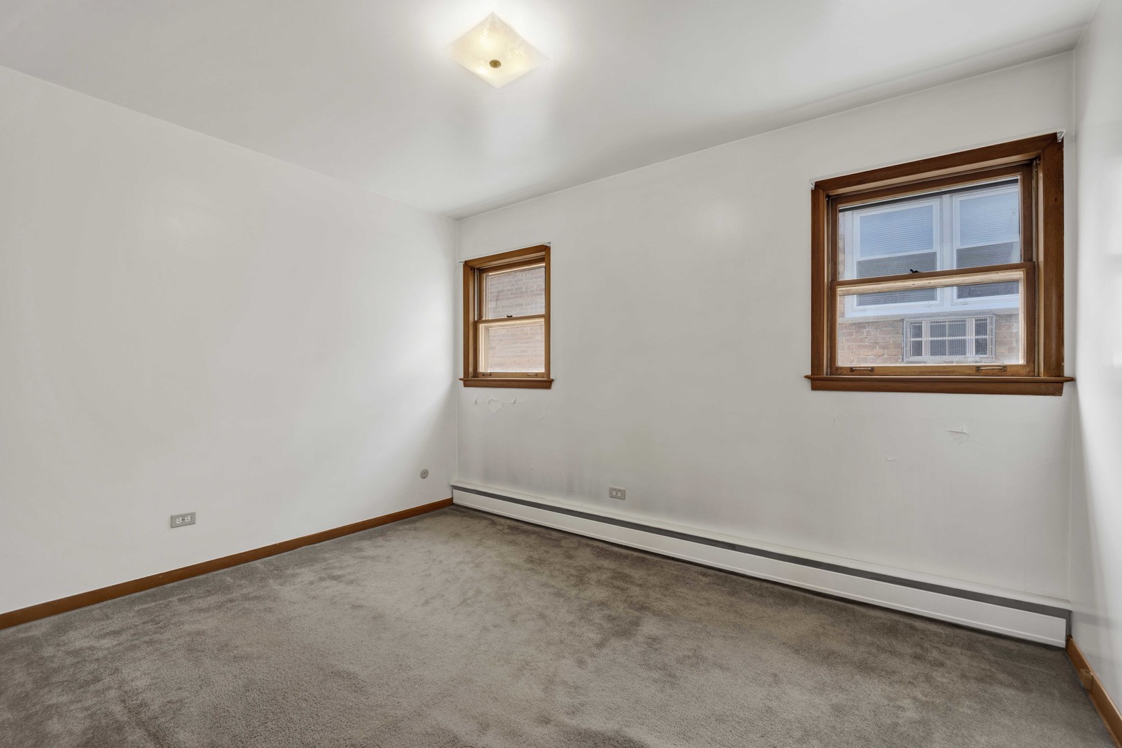 7740 W Belmont Avenue Property Photo 19