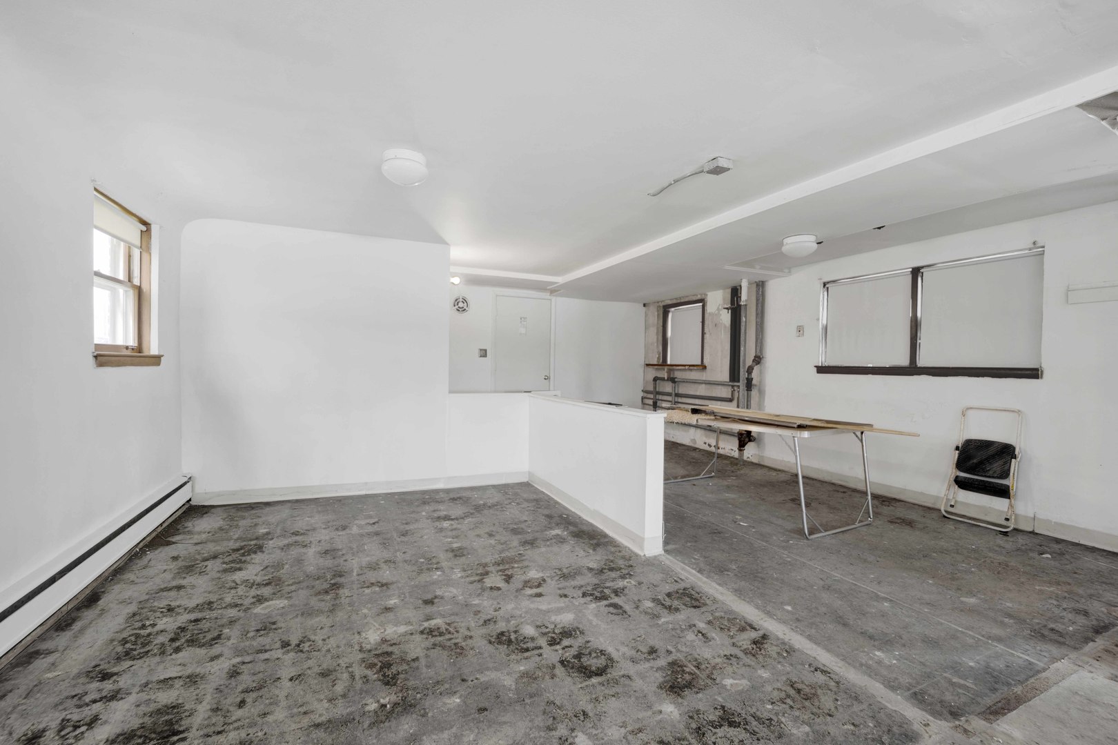 7740 W Belmont Avenue Property Photo 39