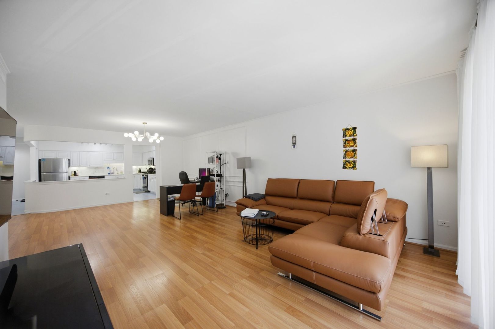 750 Pearson Street 302 Property Photo 6