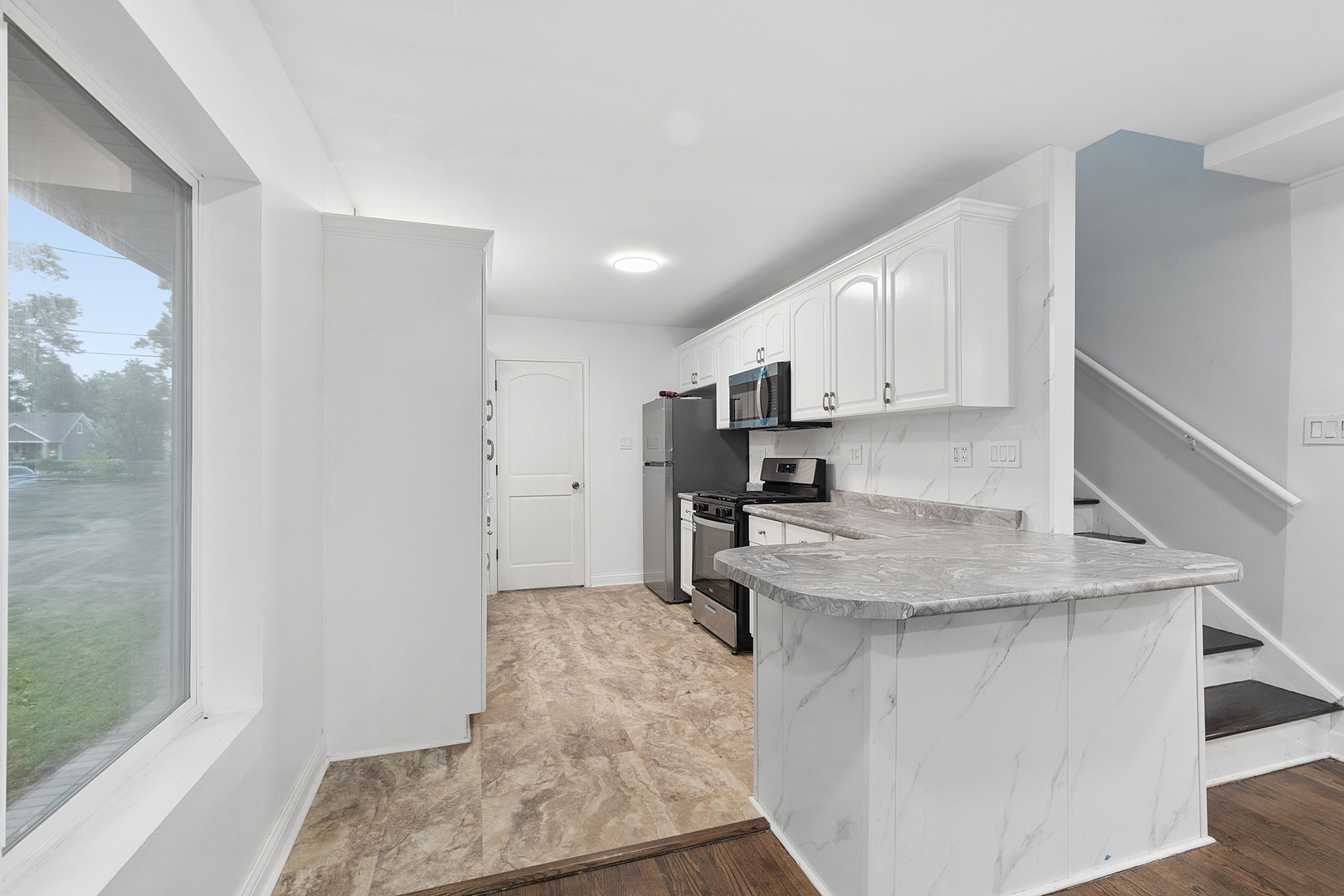 11200 S Octavia Avenue Property Photo 11