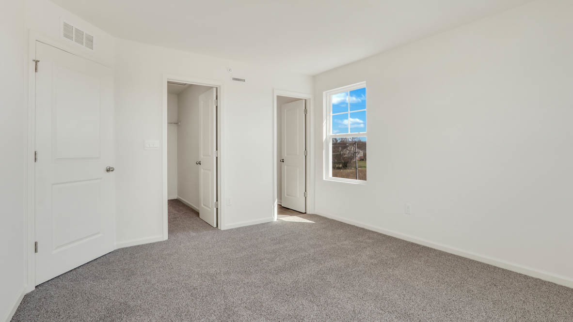 2048 Yellowstone Boulevard Property Photo 19