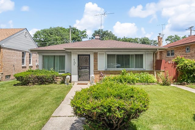 6209 N Caldwell Avenue Property Photo 1