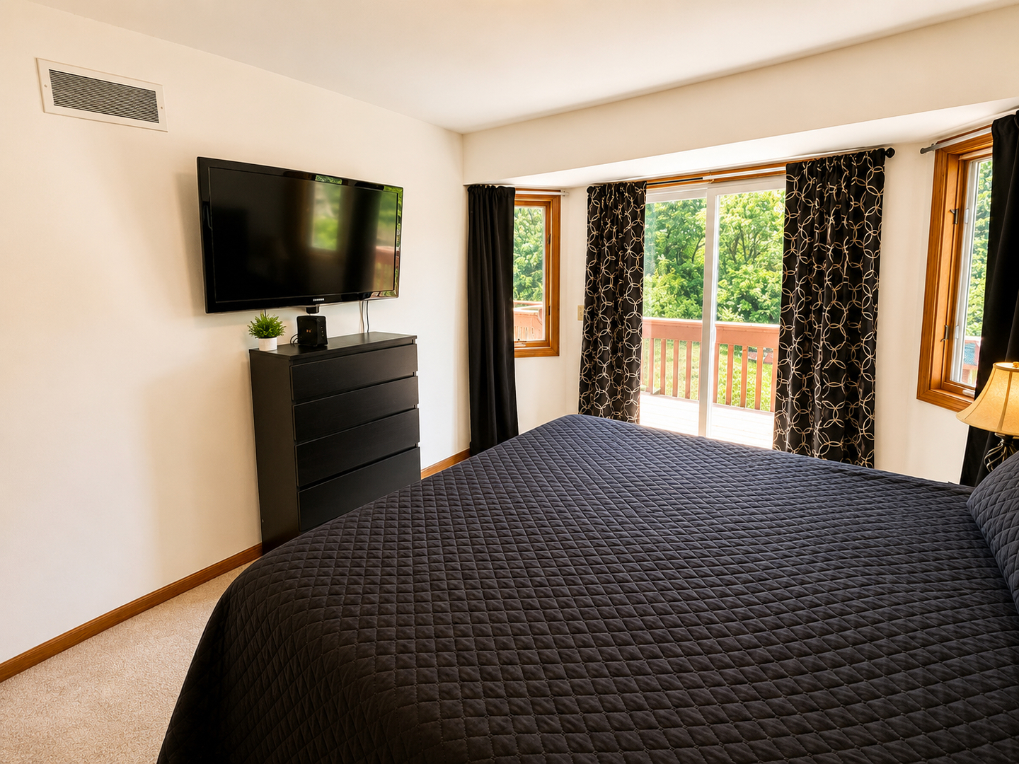 107 King Henry Road Property Photo 14