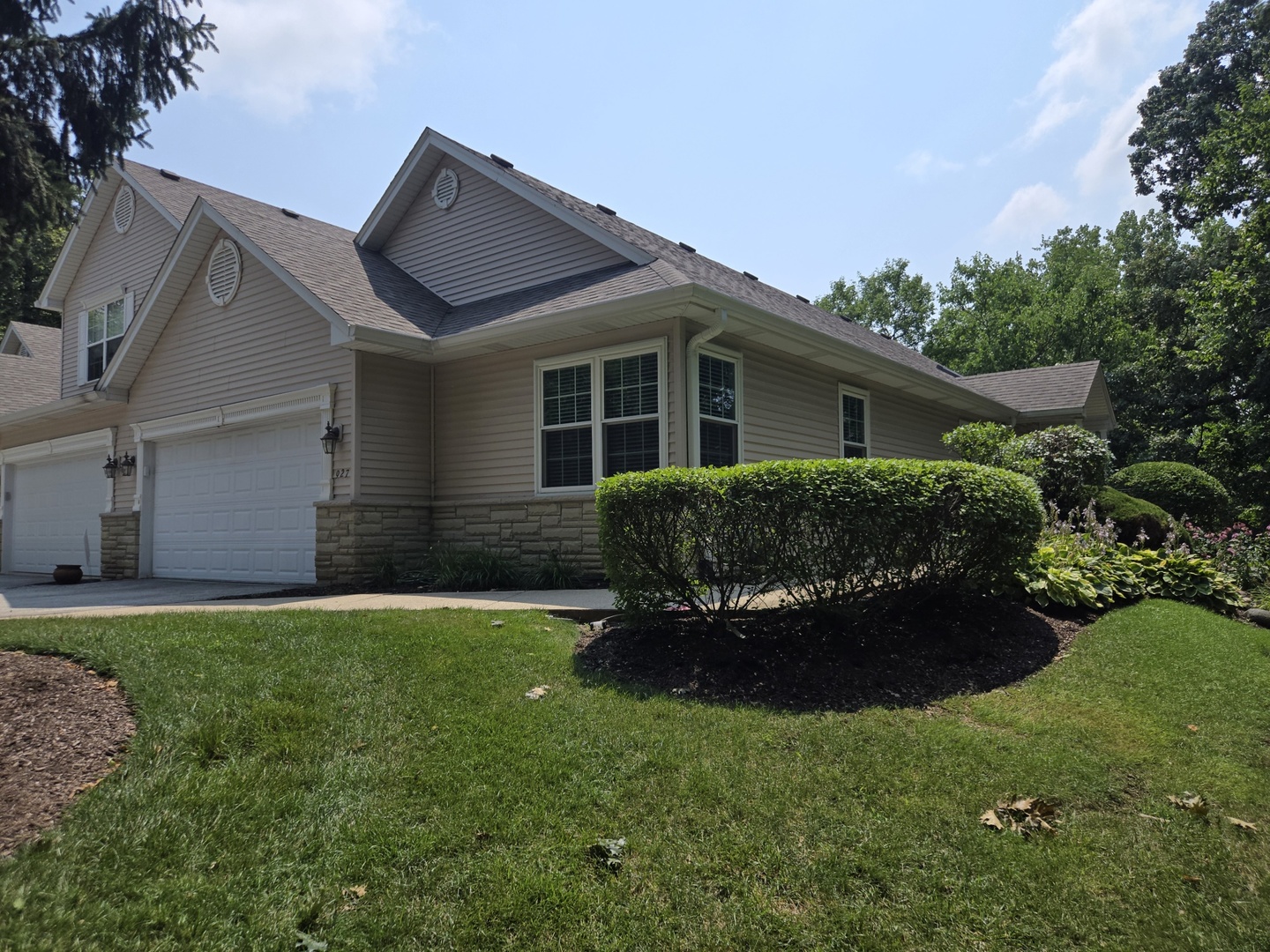 927 Treeline Court Property Photo 1