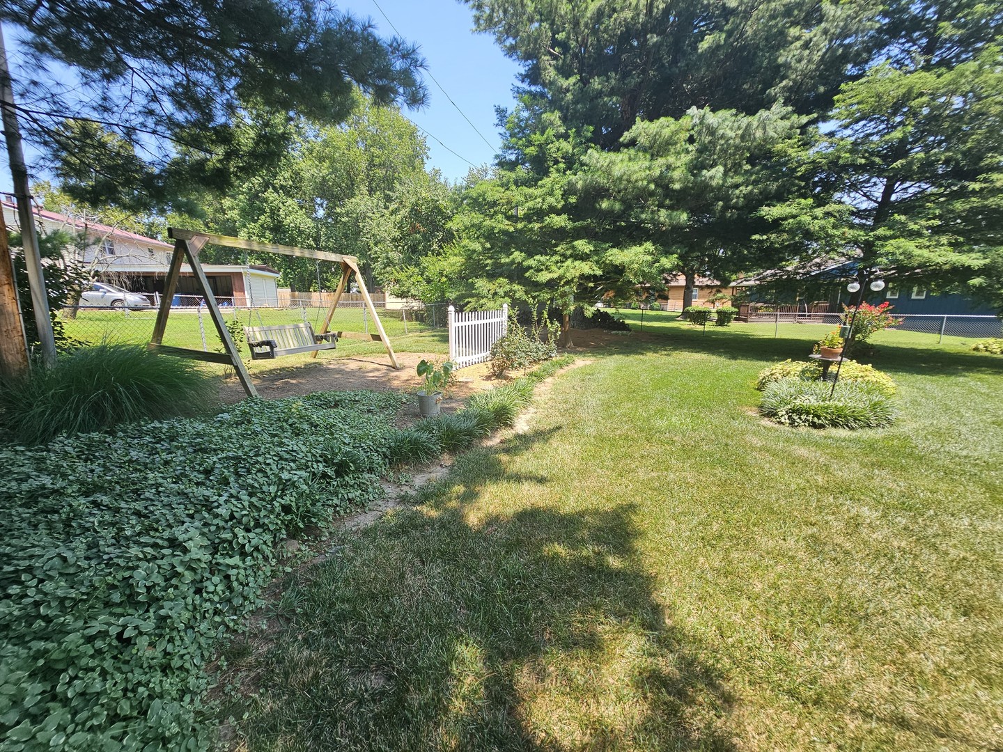 100 Cherry Drive Property Photo 16