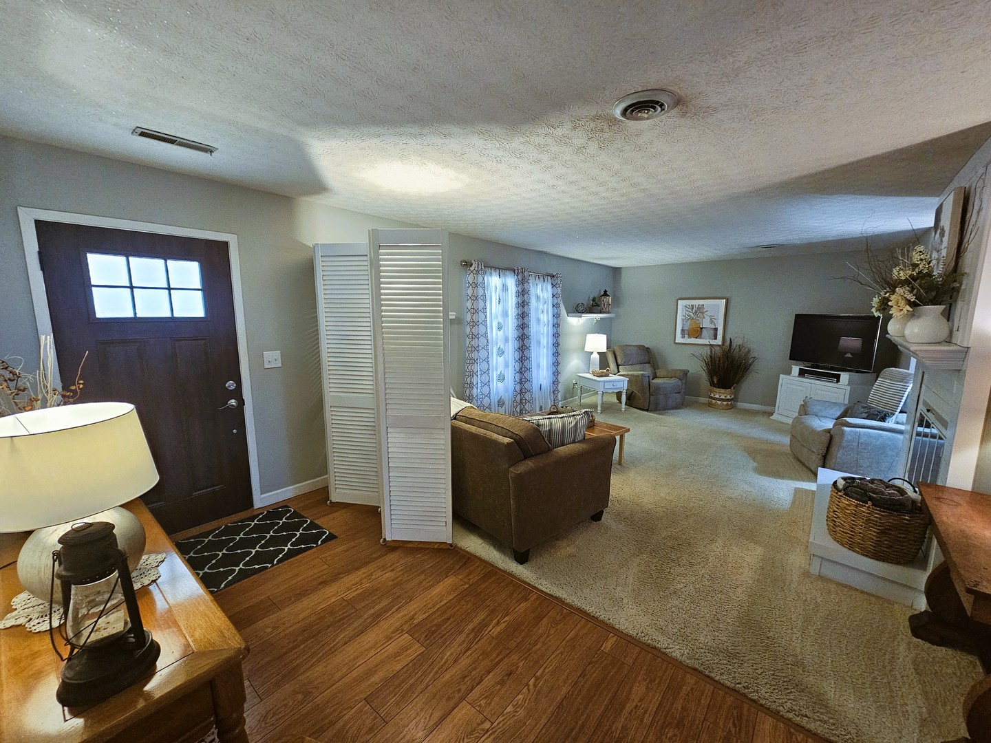 100 Cherry Drive Property Photo 23