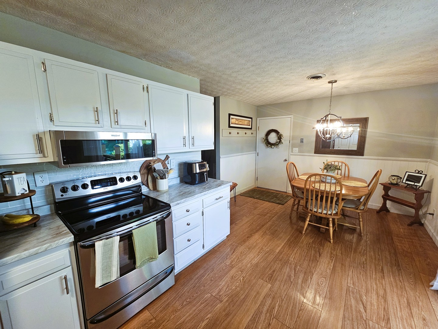 100 Cherry Drive Property Photo 29