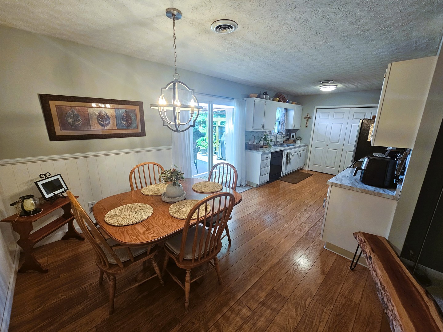 100 Cherry Drive Property Photo 32