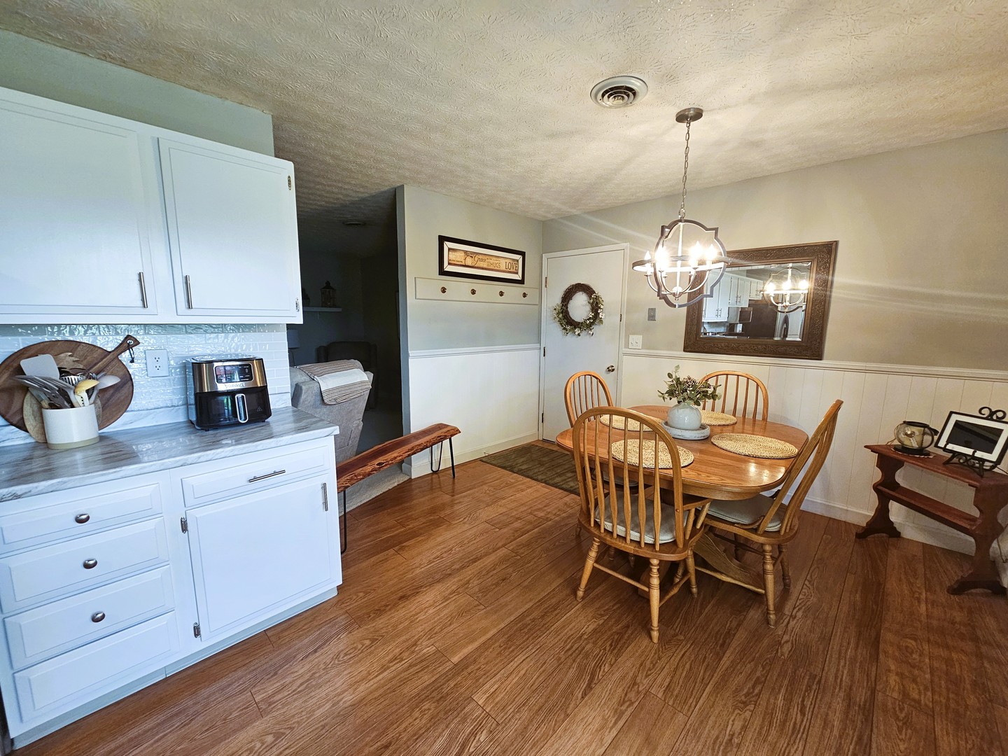 100 Cherry Drive Property Photo 33