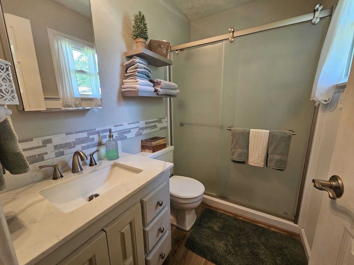 100 Cherry Drive Property Photo 46
