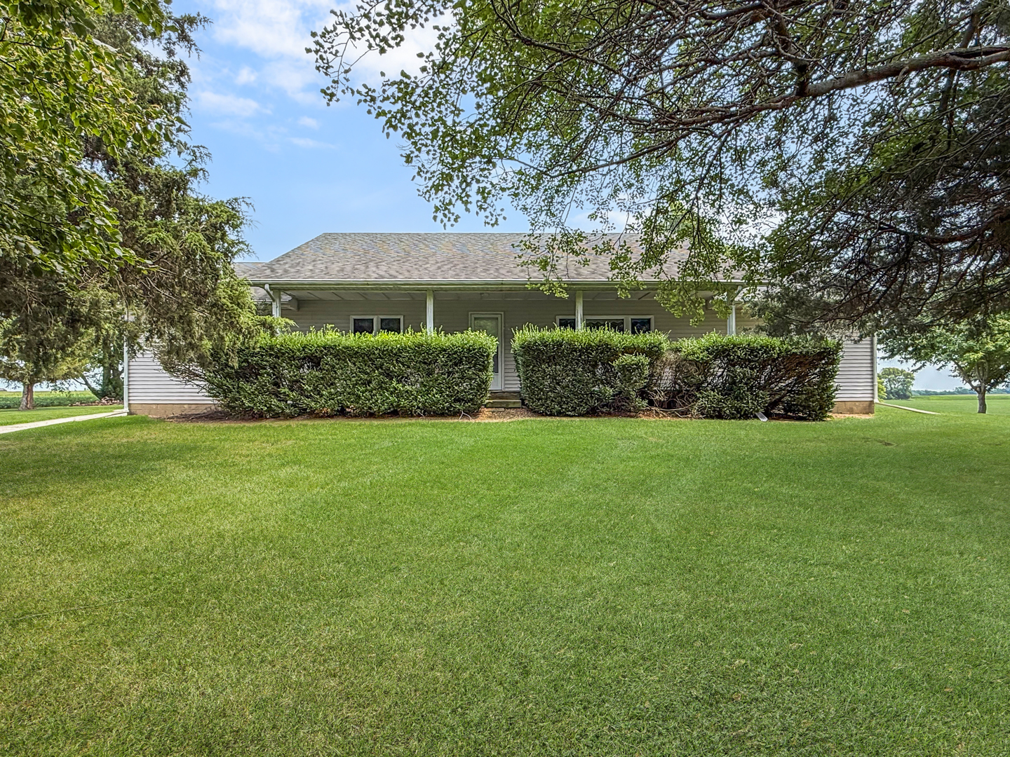 3364 County Road 1500 E Property Photo 1