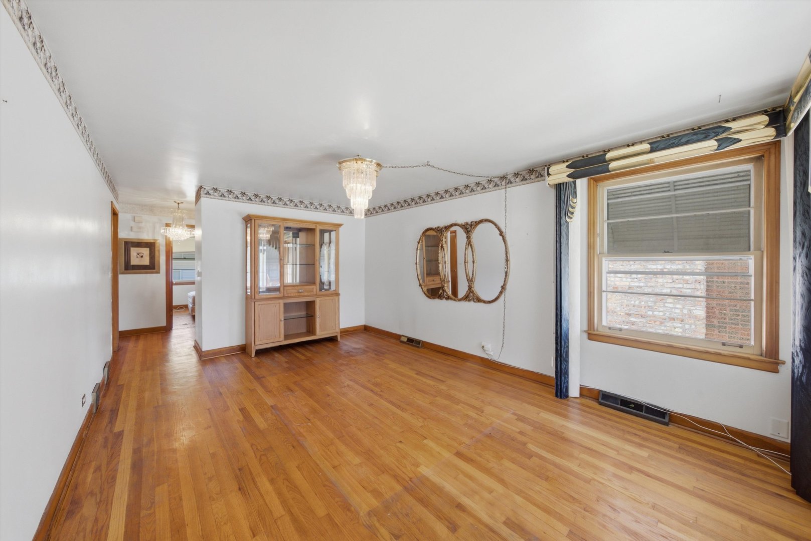 624 Marshall Avenue Property Photo 6