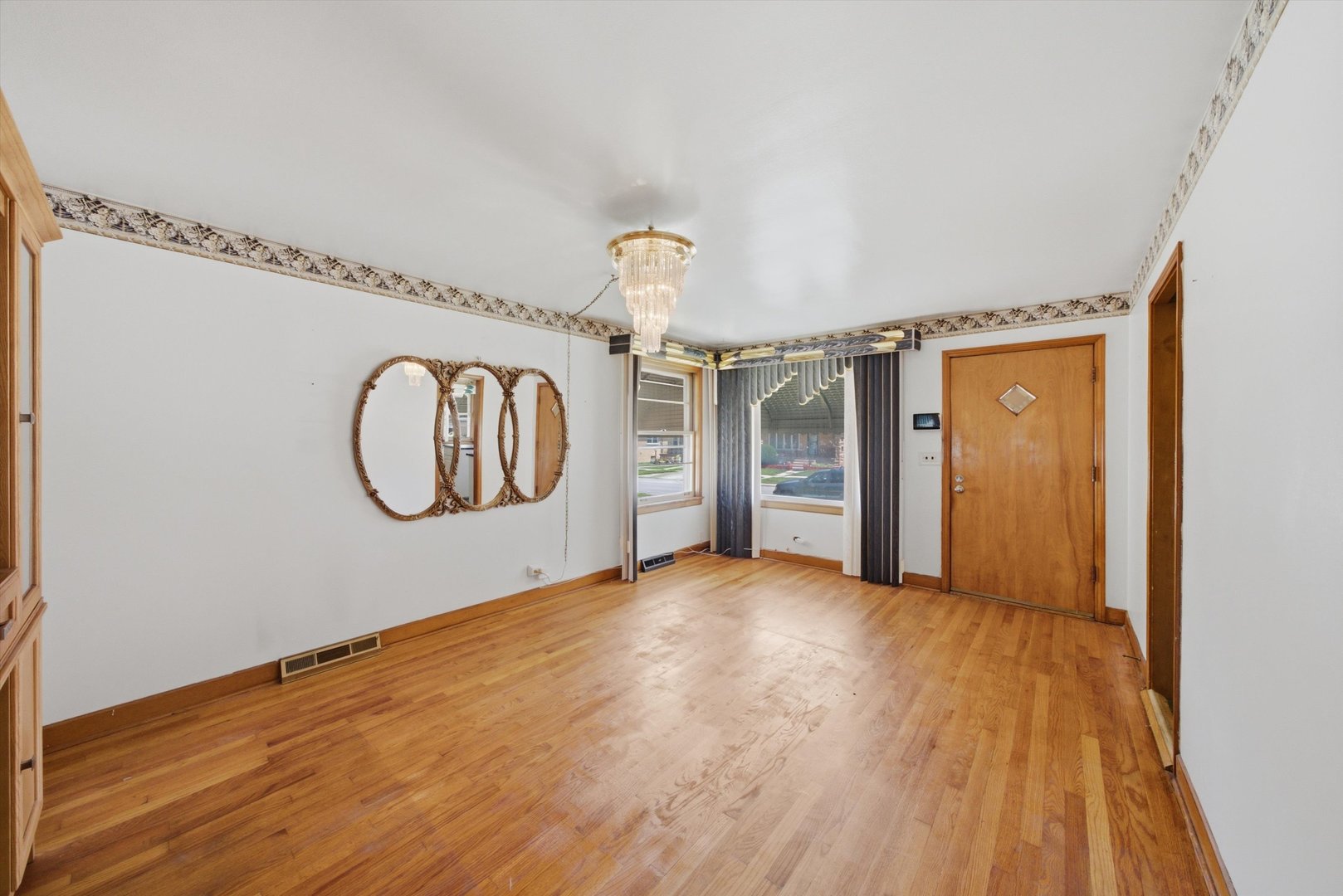 624 Marshall Avenue Property Photo 7