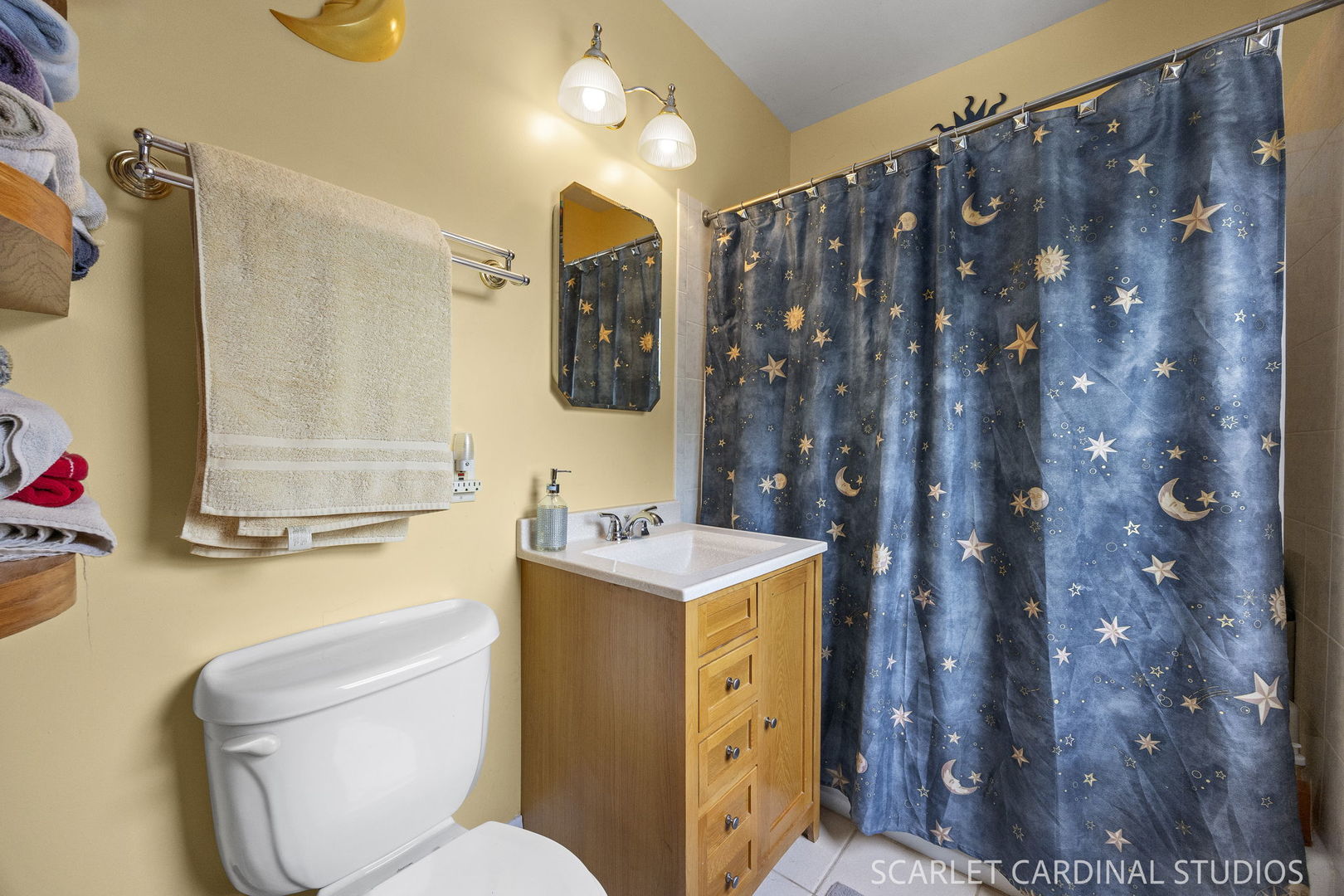 251 S Oakland Property Photo 13