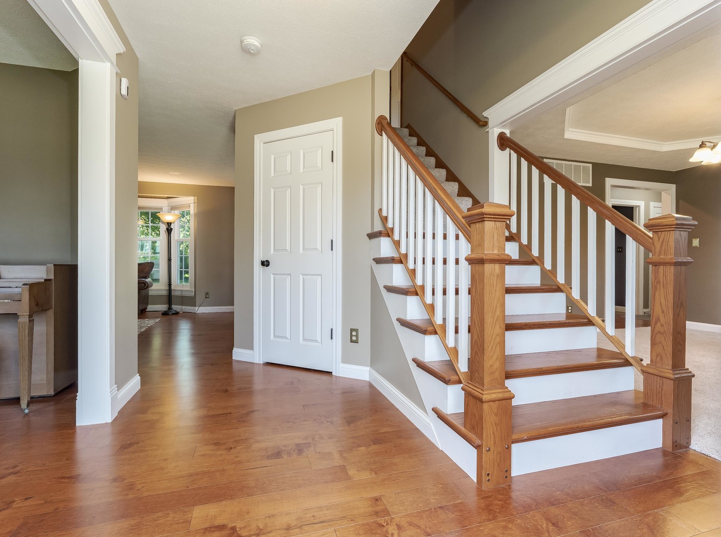 3205 Dorset Court Property Photo 7
