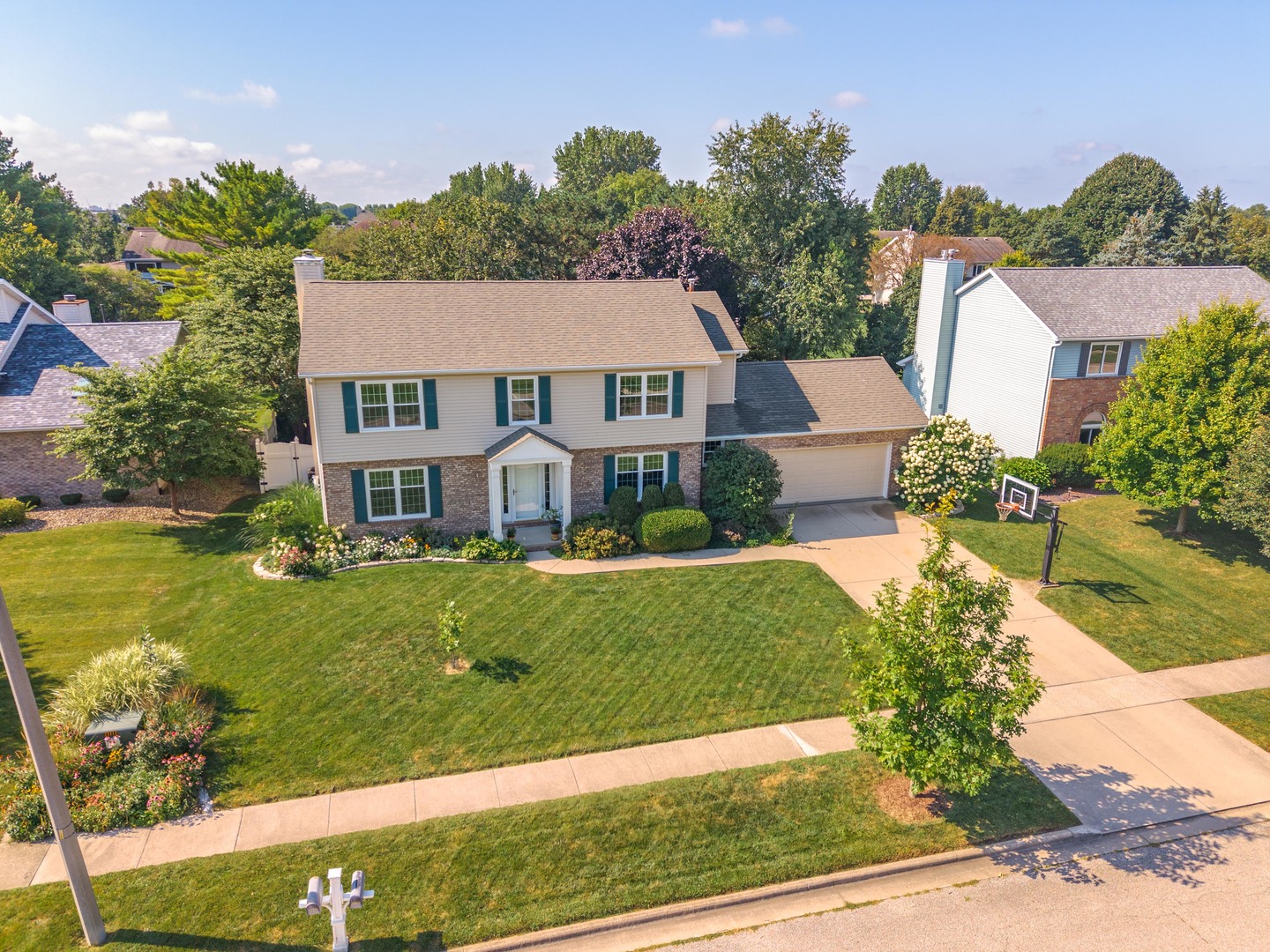 3205 Dorset Court Property Photo 19