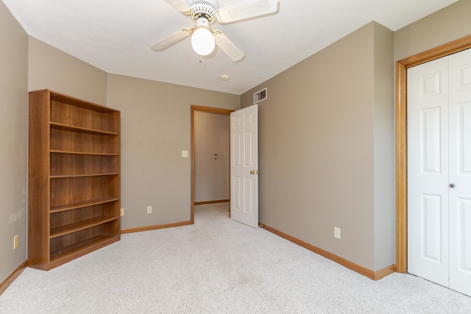3205 Dorset Court Property Photo 37