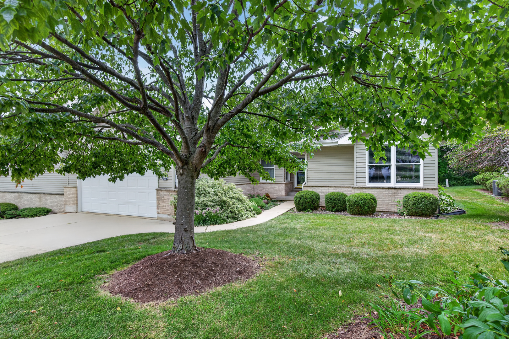 2519 Reynolds Manor Drive 2519 Property Photo 33