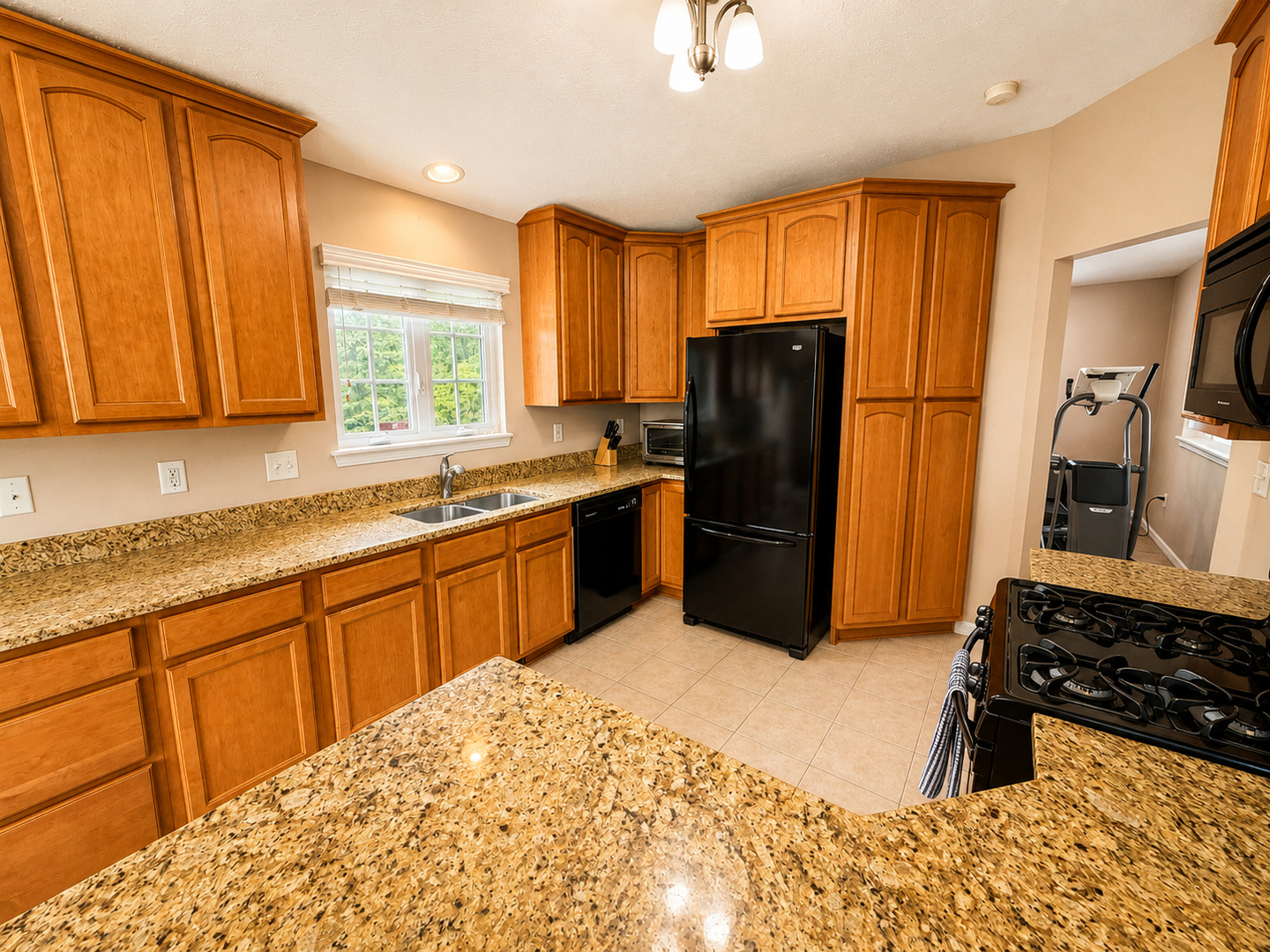 3722 Thyme Drive Property Photo 8
