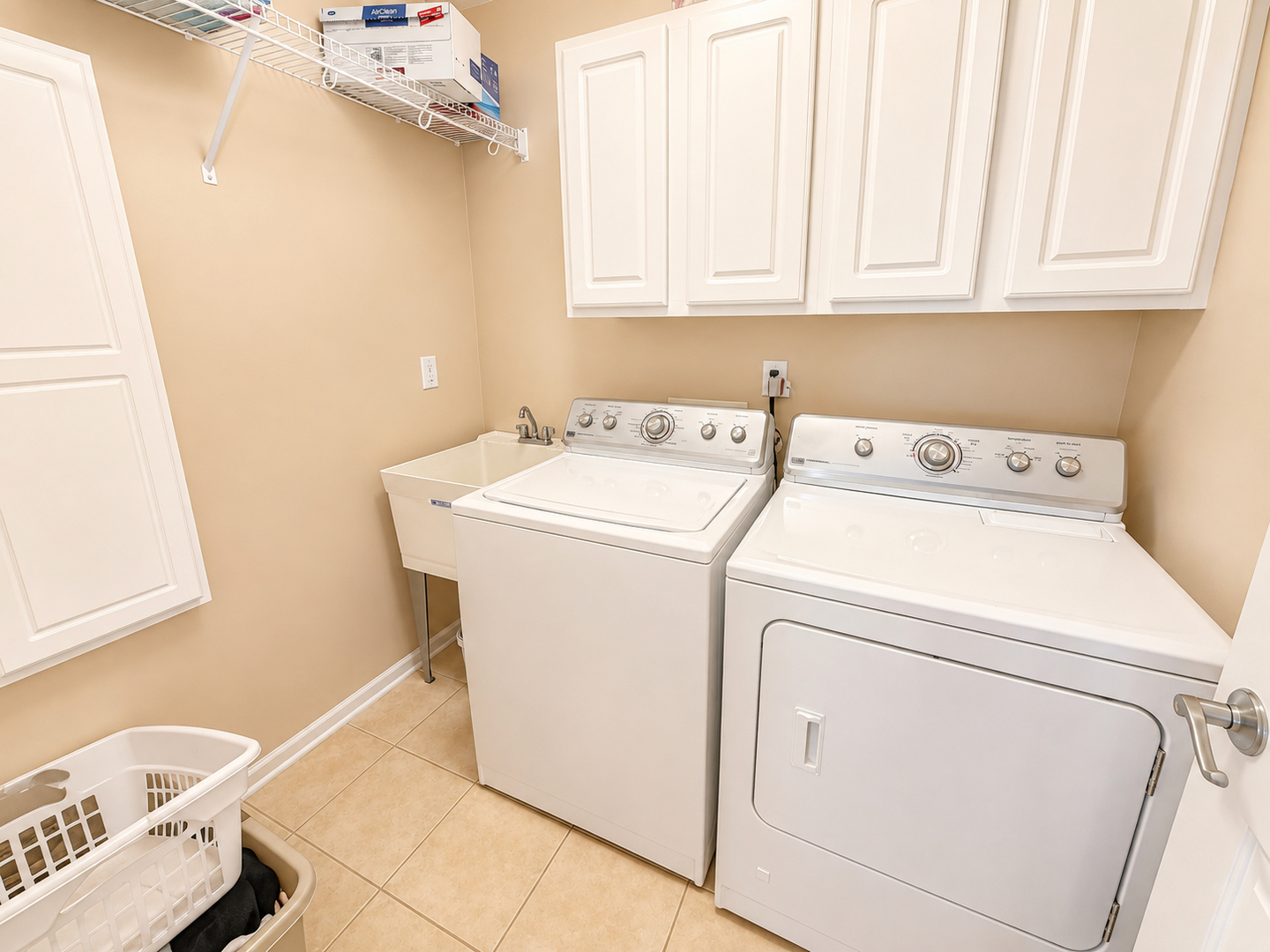 3722 Thyme Drive Property Photo 16