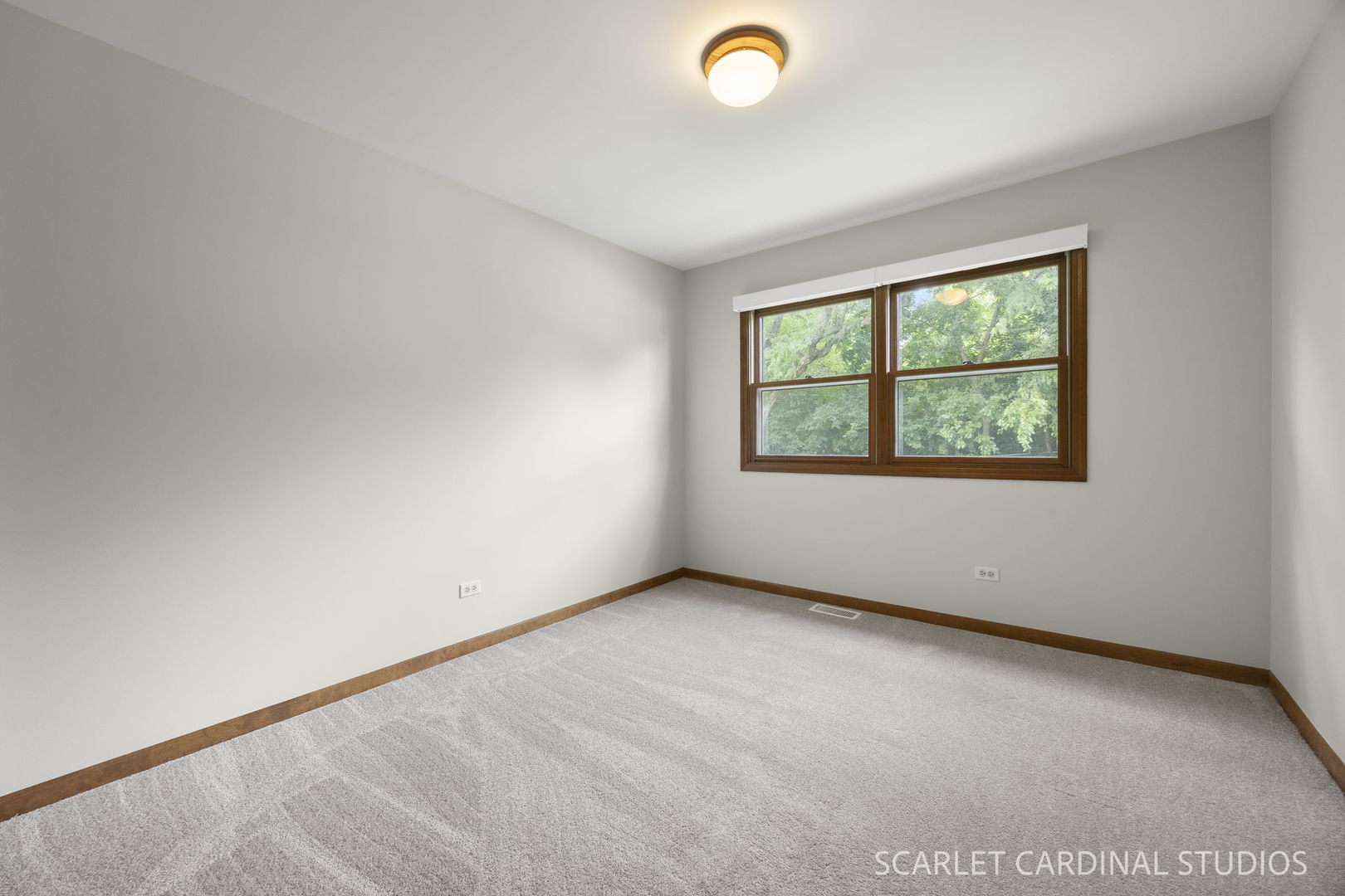 526 E Highland Avenue Property Photo 11