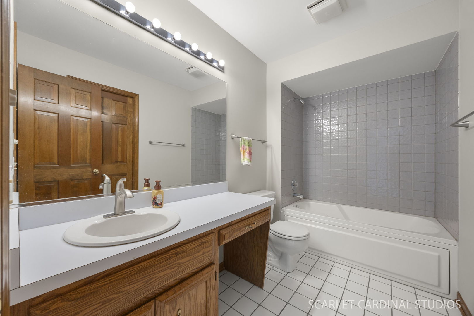 526 E Highland Avenue Property Photo 16