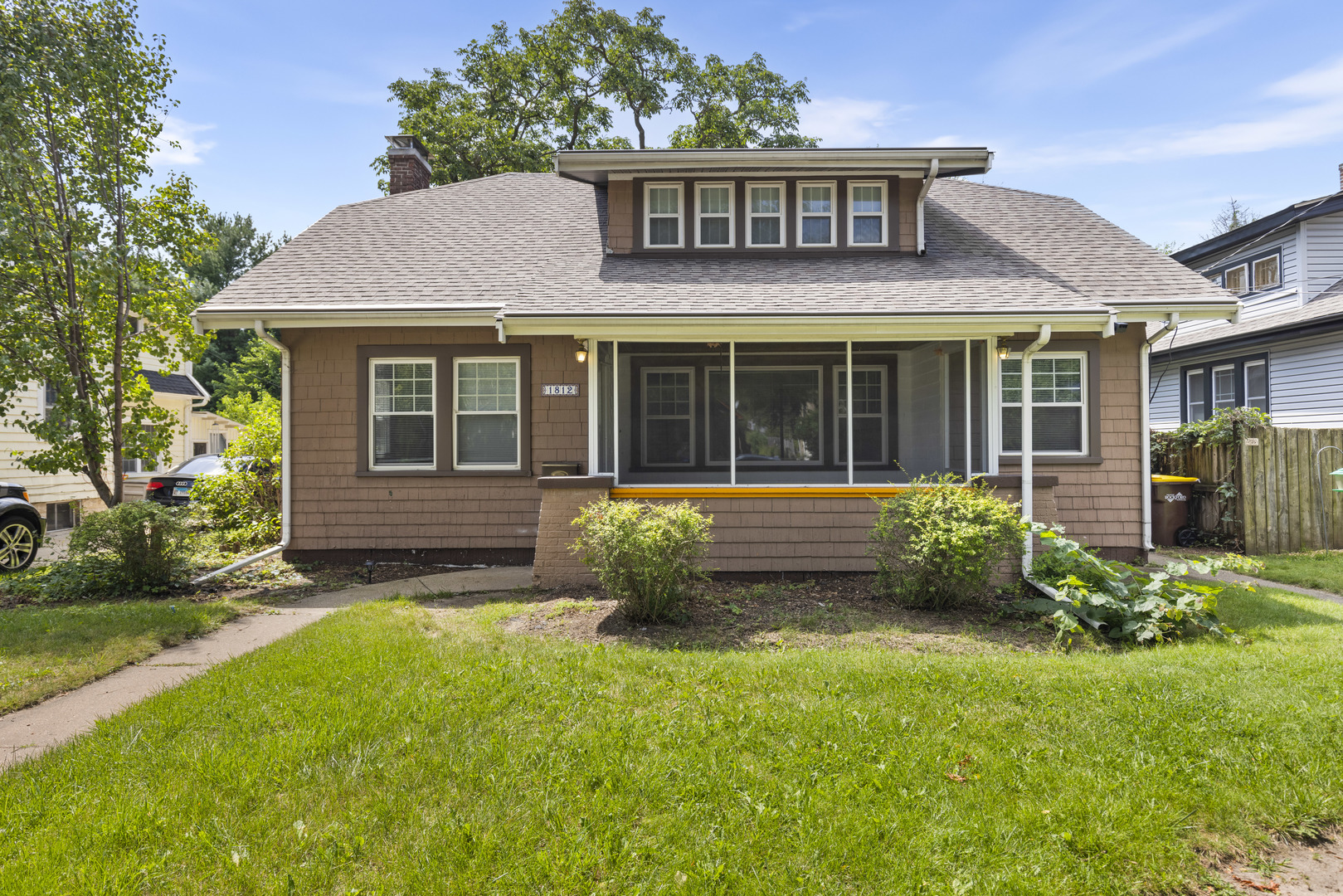 1812 Huffman Boulevard Property Photo 1