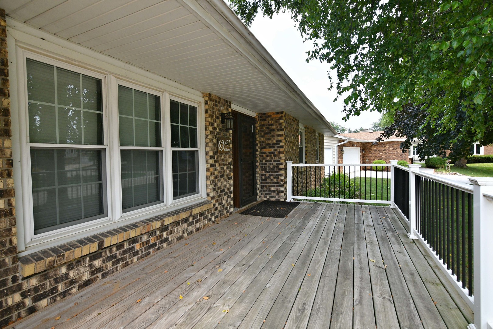 457 Avon Court Property Photo 20