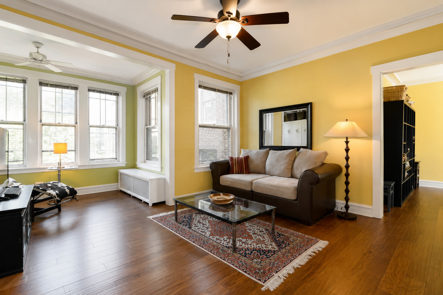 751 W Brompton Avenue 2e Property Photo 5