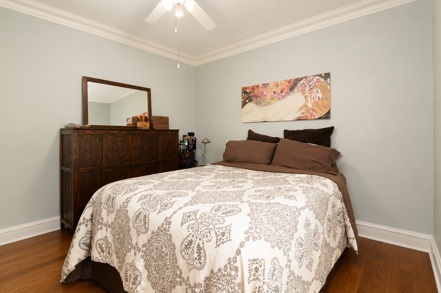 751 W Brompton Avenue 2e Property Photo 8