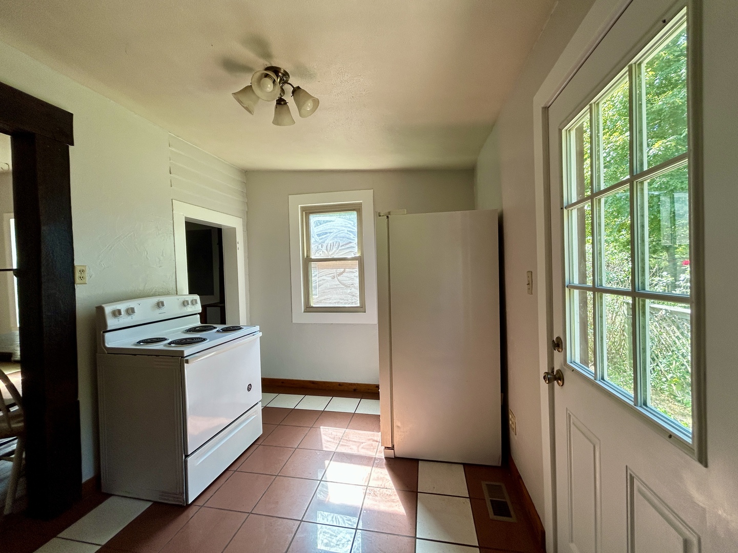 2322 Broken Handle Lane Property Photo 6