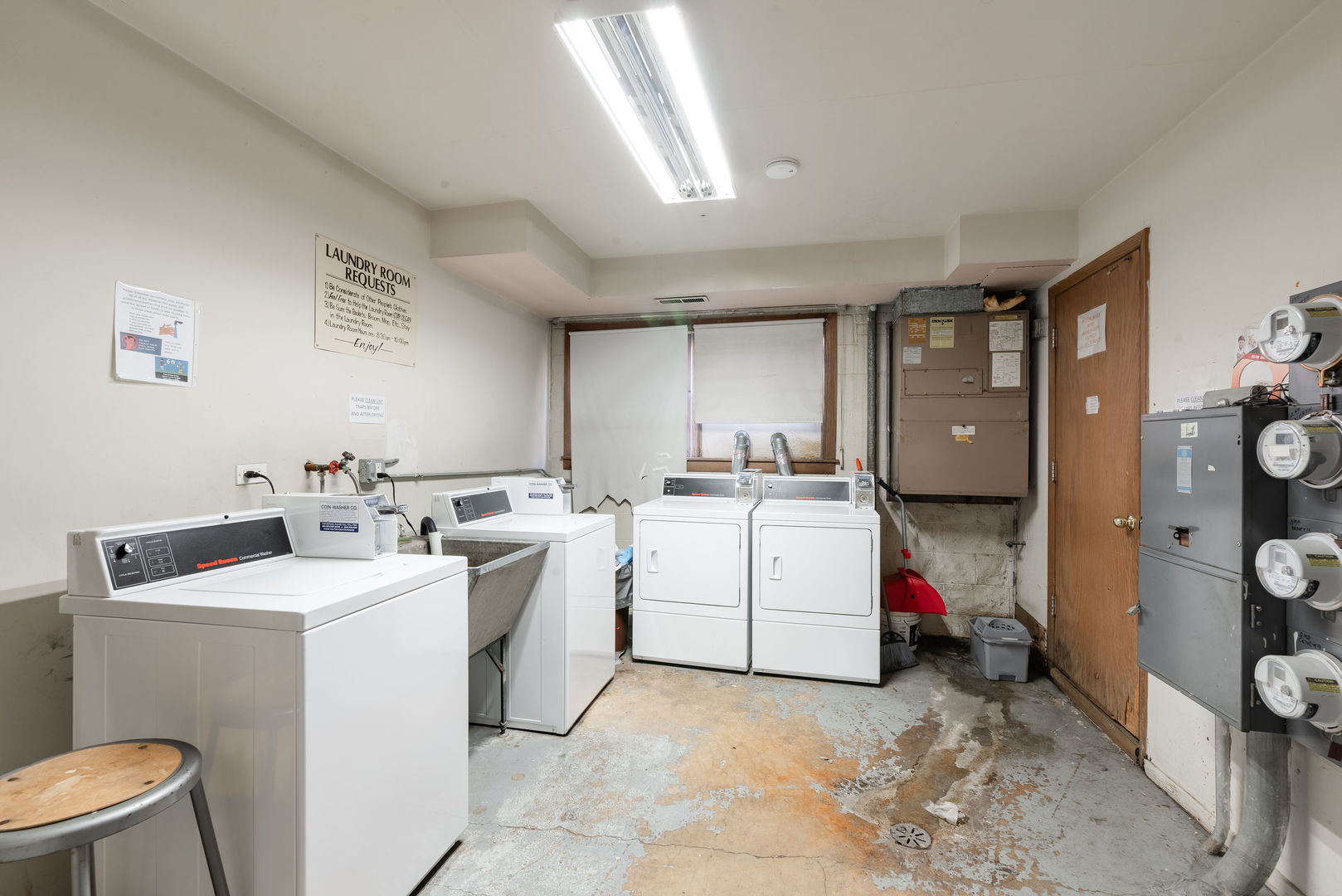 653 South Boulevard 101s Property Photo 17