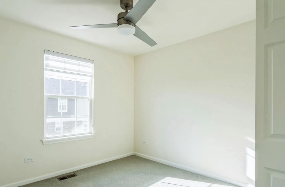 4443 Monroe Court Property Photo 8