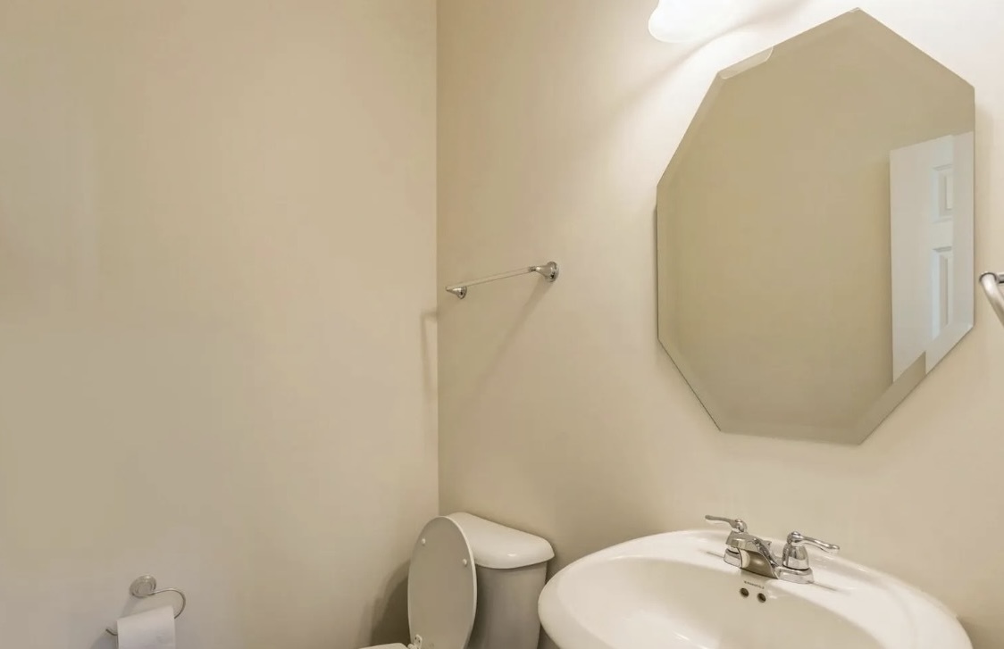 4443 Monroe Court Property Photo 11