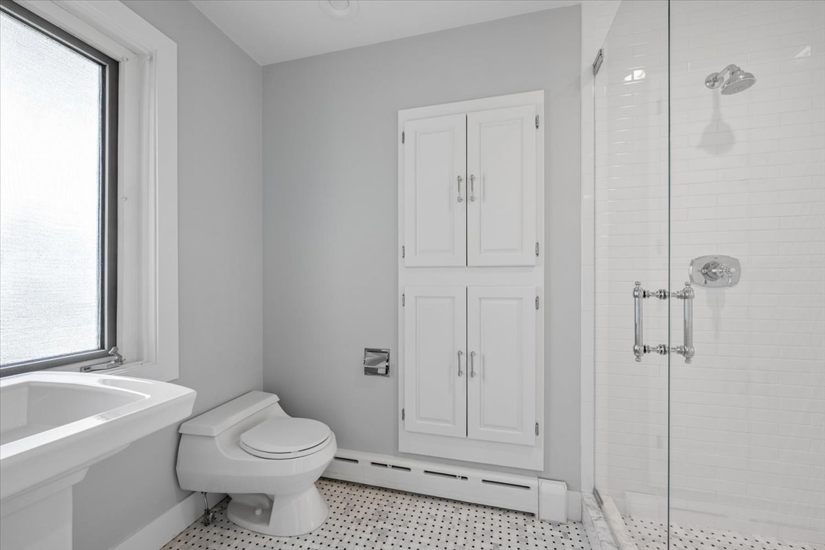 90 Kedzie Street Property Photo 32