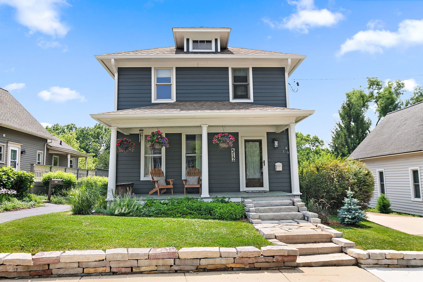 512 Barrington Avenue Property Photo 1