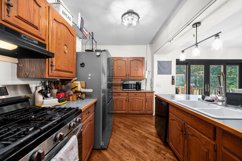 332 Forest Road Property Photo 19