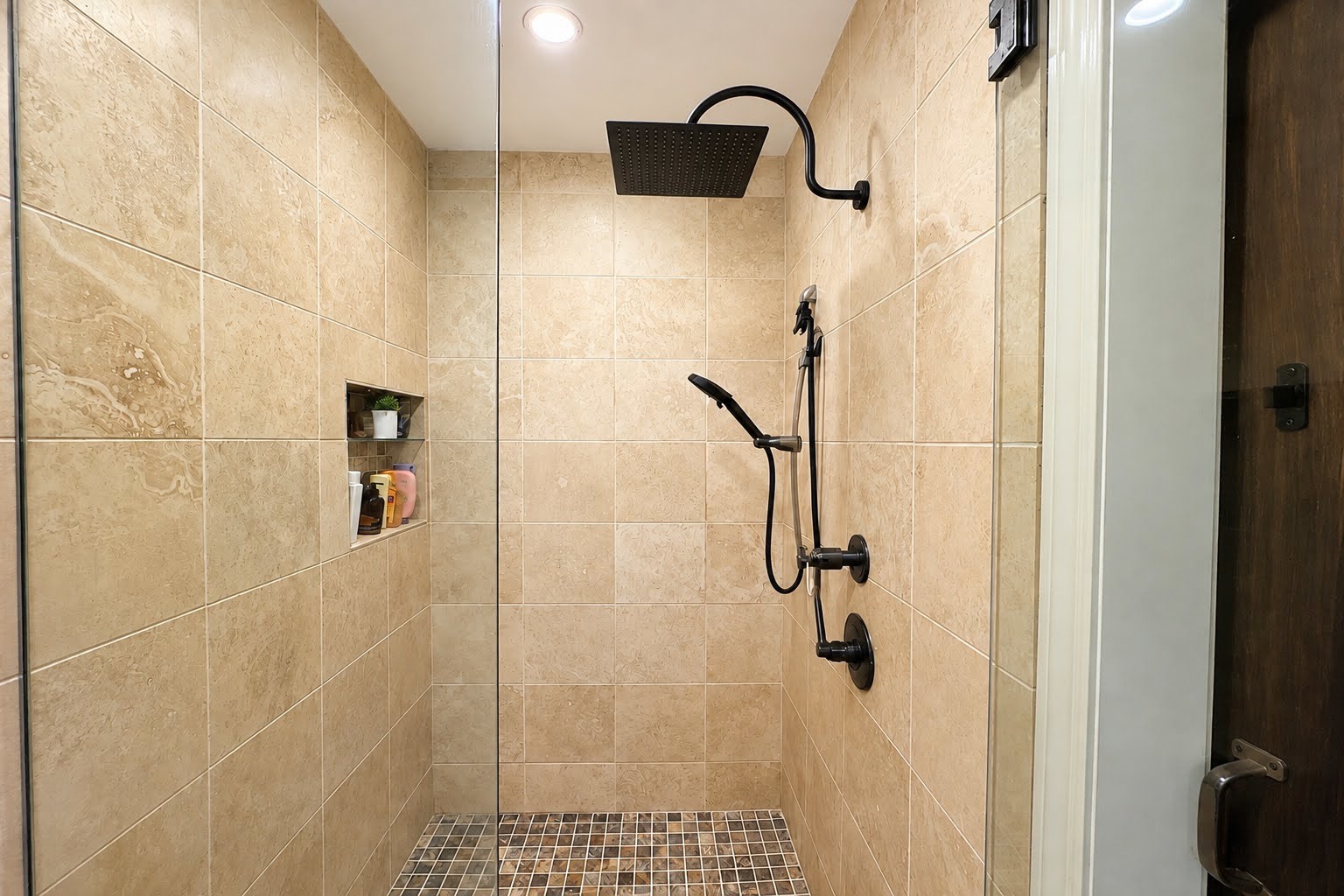 332 Forest Road Property Photo 37