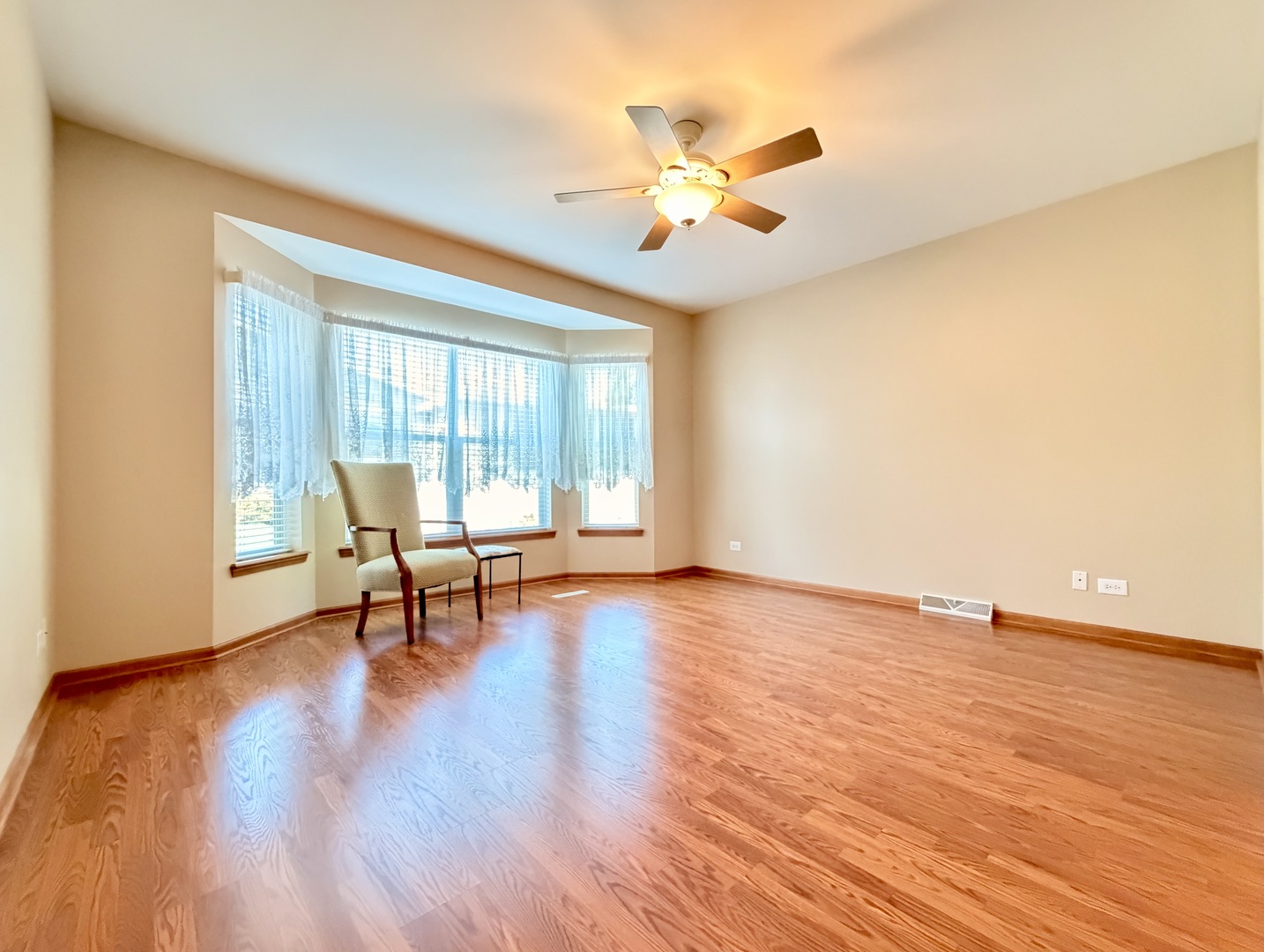 2 Suffolk Way Property Photo 11