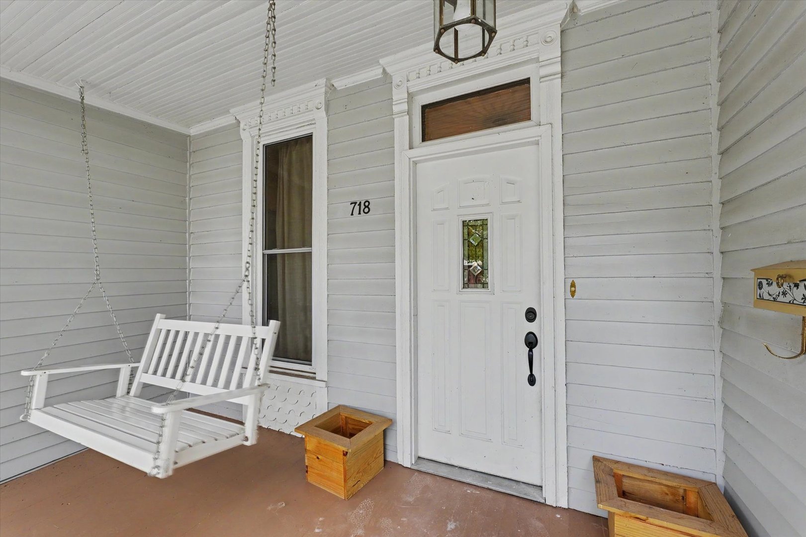 718 N Charter Street Property Photo 6