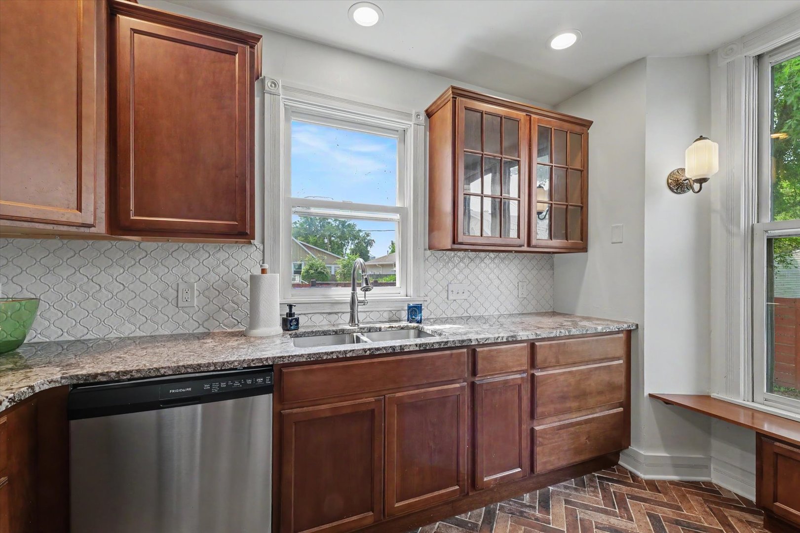 718 N Charter Street Property Photo 19