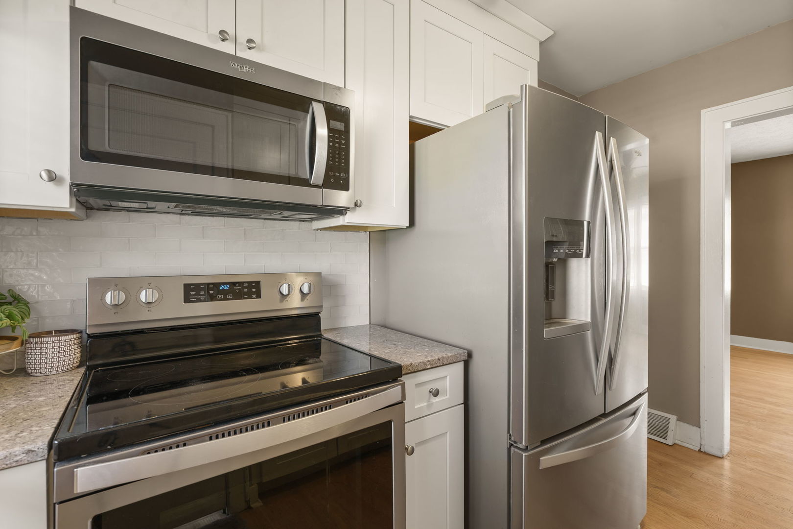 1841 43rd Street Property Photo 9