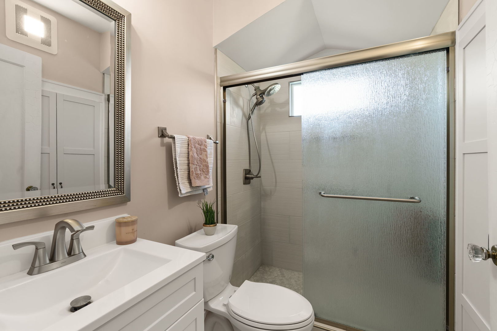 1841 43rd Street Property Photo 11
