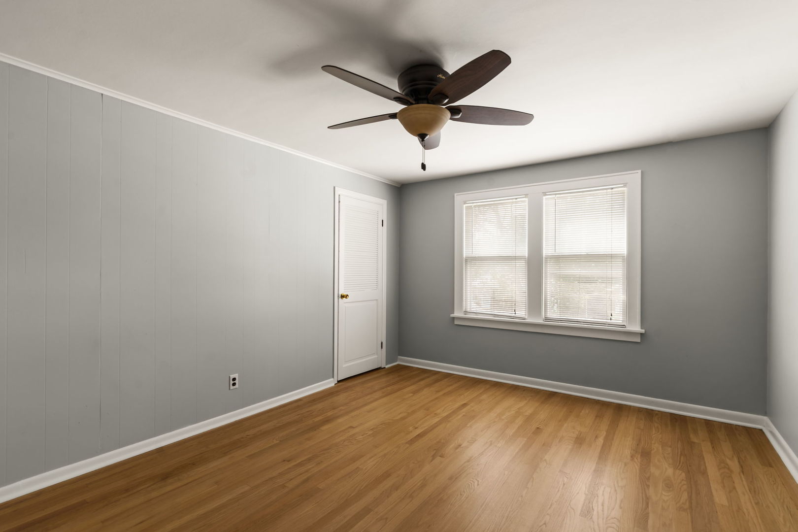 1841 43rd Street Property Photo 18